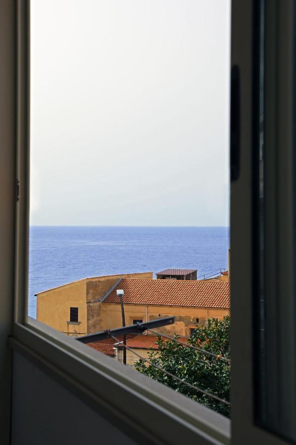 Deus Accomodation Tropea Exterior photo