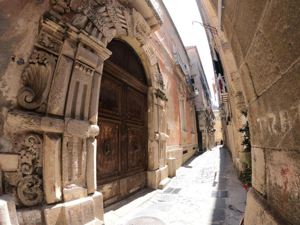 Deus Accomodation Tropea Exterior photo